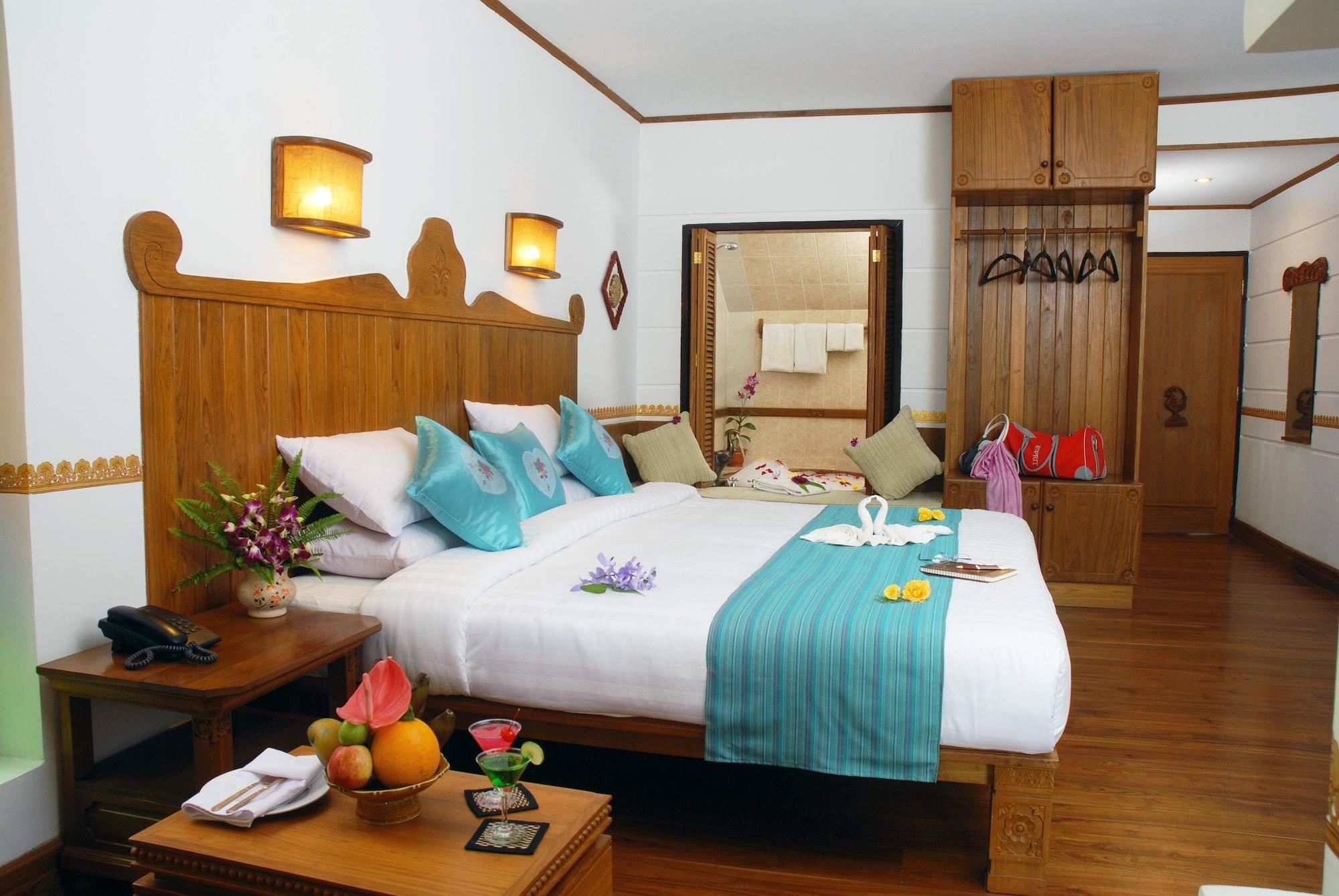 Hotel Amazing Nyaung Shwe Bagian luar foto