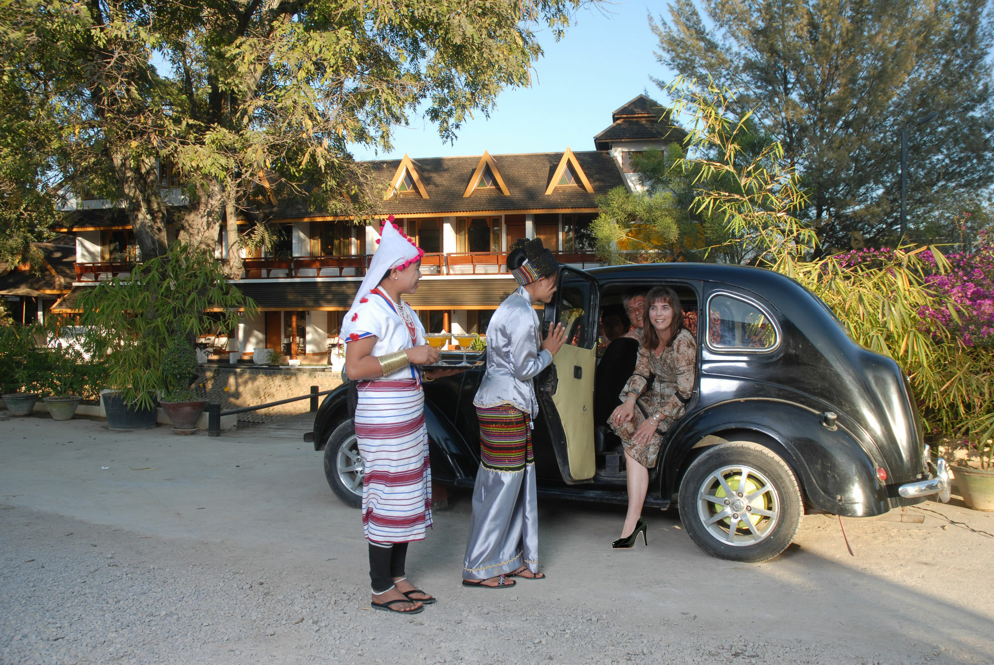 Hotel Amazing Nyaung Shwe Bagian luar foto